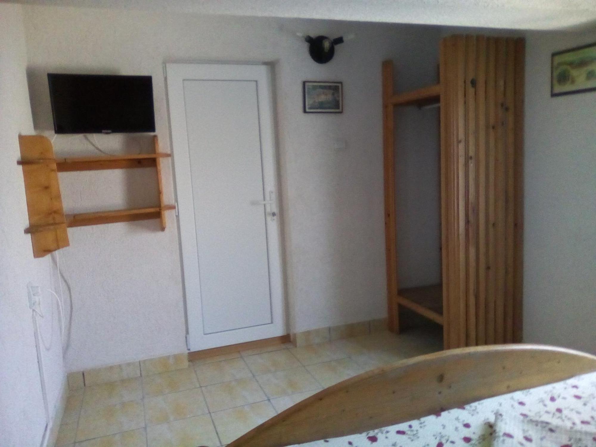 Apartamente Pinciuc كوستِنيست المظهر الخارجي الصورة
